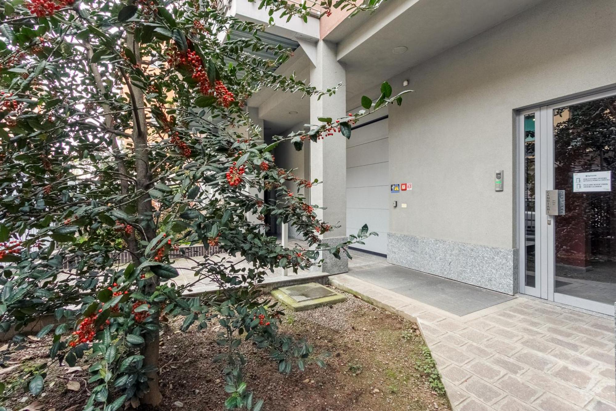 Rentopolis Apartments - Palazzo Candiani Milano Exteriör bild